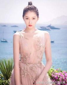 戛纳红毯吃比瓜