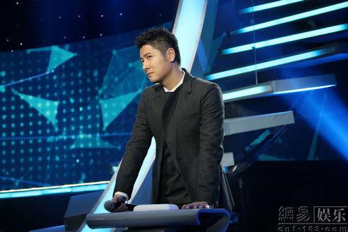 任重的明星同乐会,星光熠熠，欢乐共享的璀璨之夜