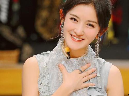 如何要明星翻,揭秘虚拟偶像的崛起之路